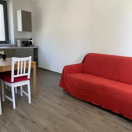 Red Flat - Ca Cia Apartmán *